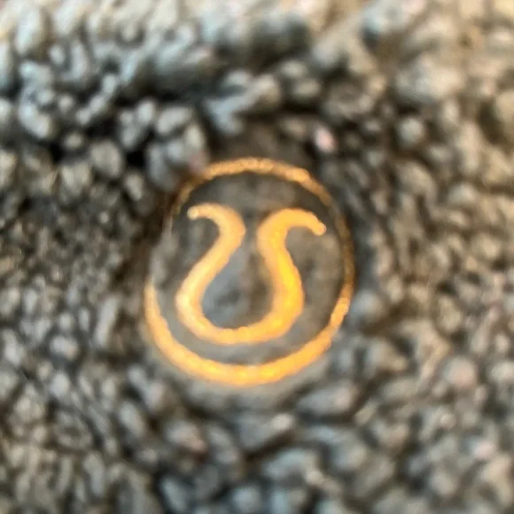 Lululemon Scuba Sherpa Fleece Green, Size 2, good condition - Picture 5 of 8